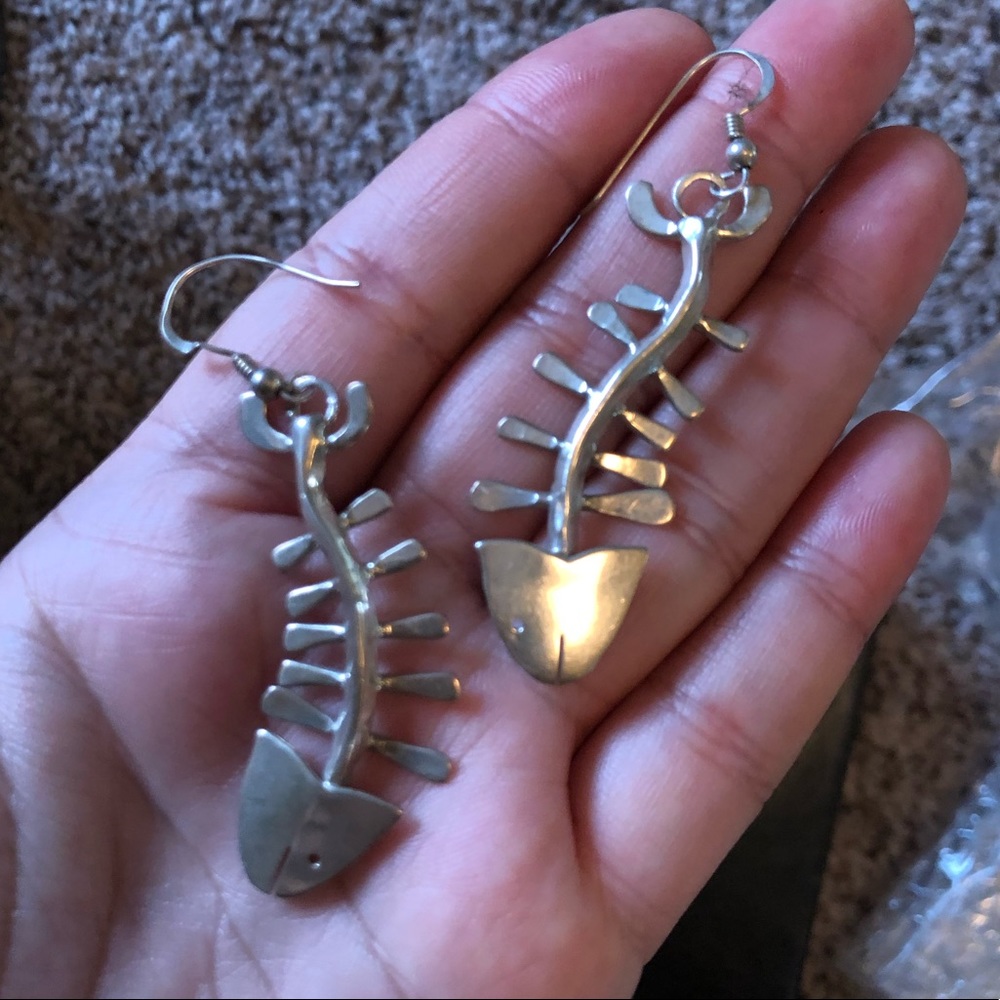 Sterling fishbone dangle earrings
